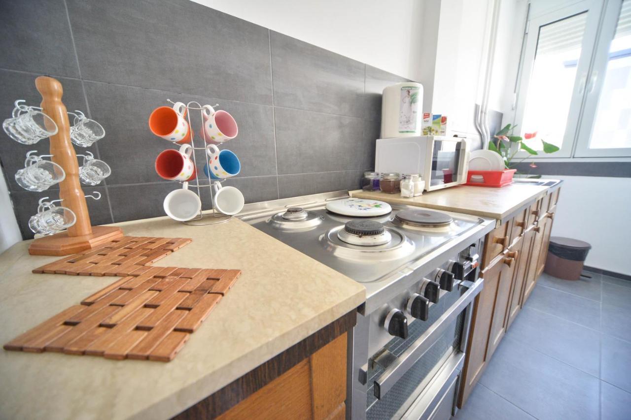 Apartman Centar Lux Pirot Exterior photo