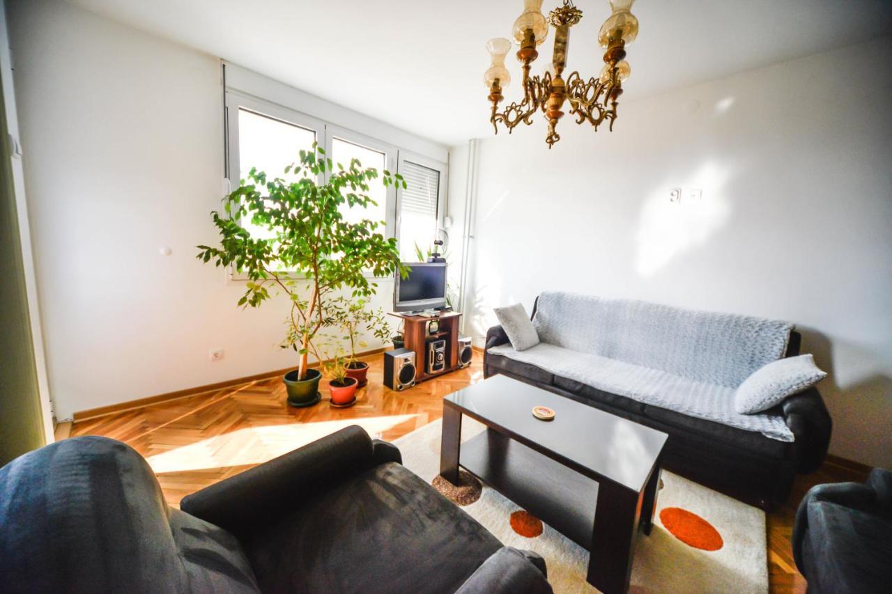 Apartman Centar Lux Pirot Exterior photo